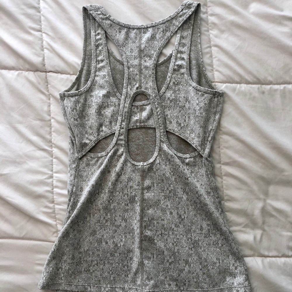 Gymshark Fleur Texture Tank - Picture 4 of 7